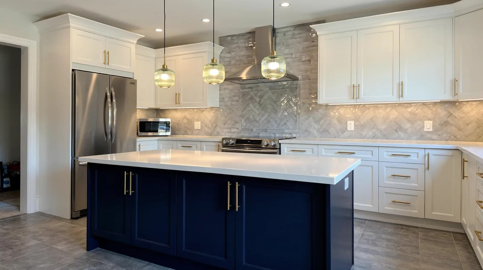 Kitchen Wholesale operates from Concord, Ontario, and extends showroom-to-installation service across the province